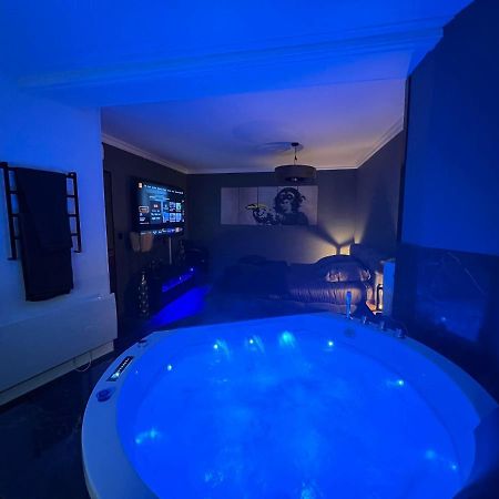Luxury Room Fruges Luaran gambar